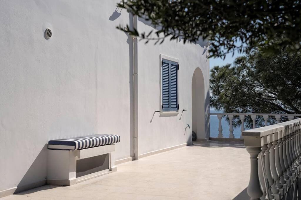 Laconian Collection Villa Big Blue Mavrovoúnion Exterior foto