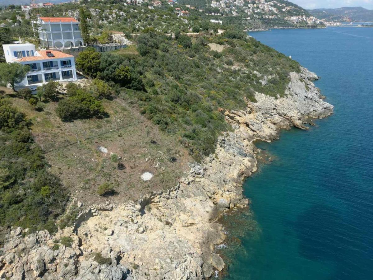 Laconian Collection Villa Big Blue Mavrovoúnion Exterior foto