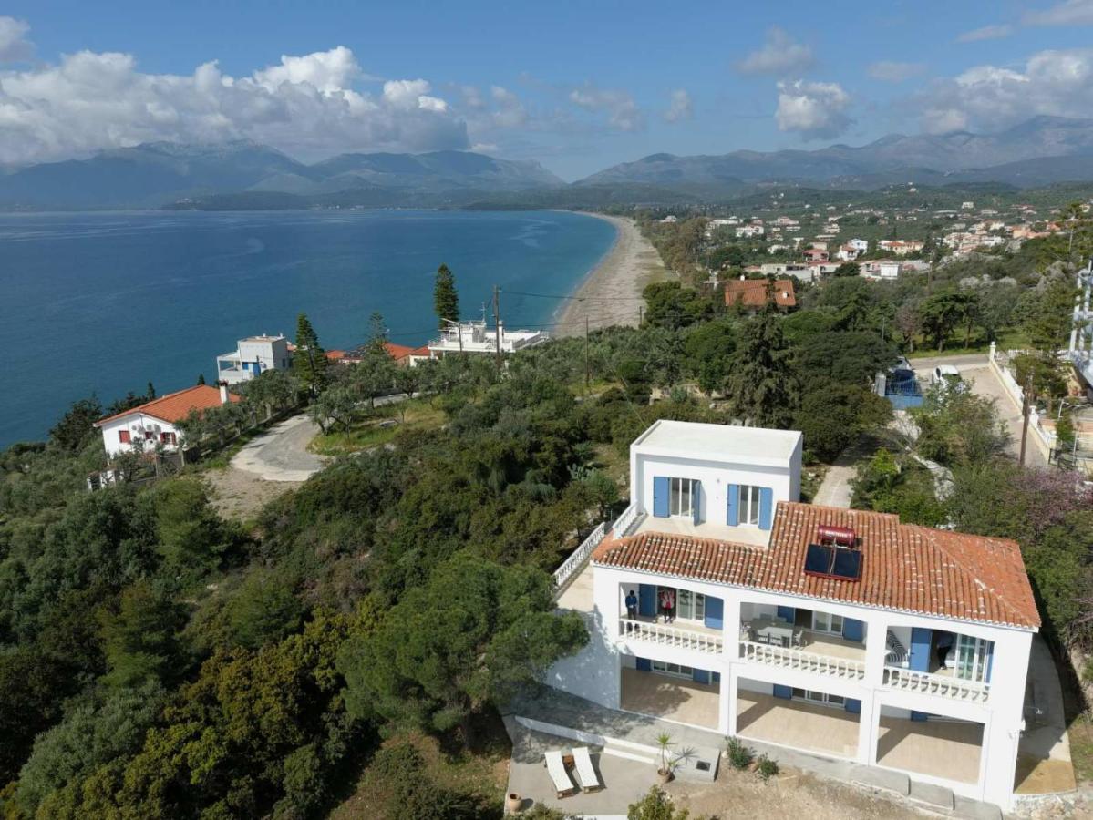 Laconian Collection Villa Big Blue Mavrovoúnion Exterior foto